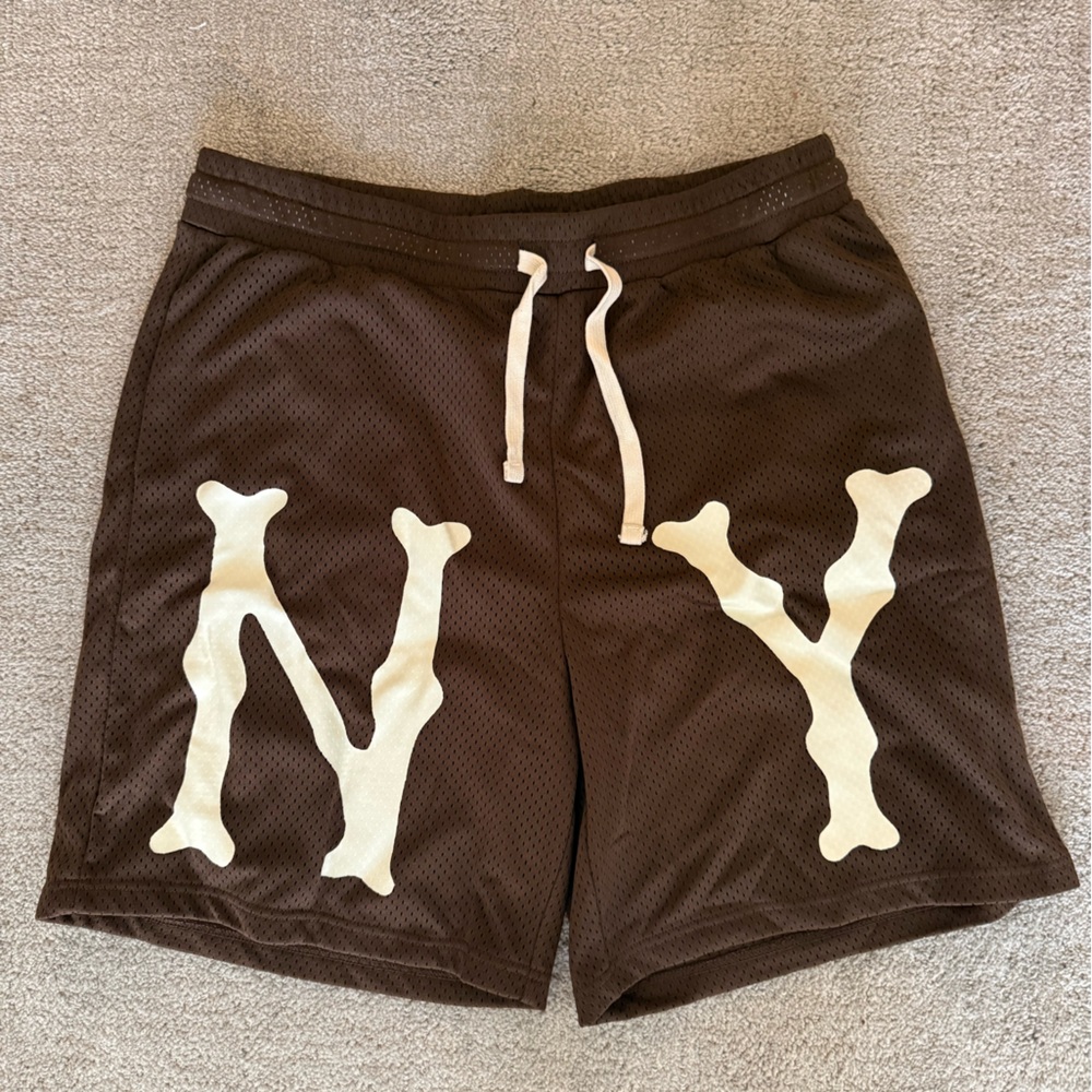 Casa de lipa NY shorts